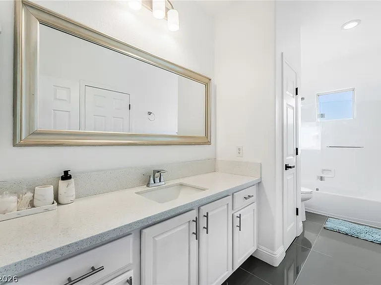 10570 Eagle Nest St — Photo 40