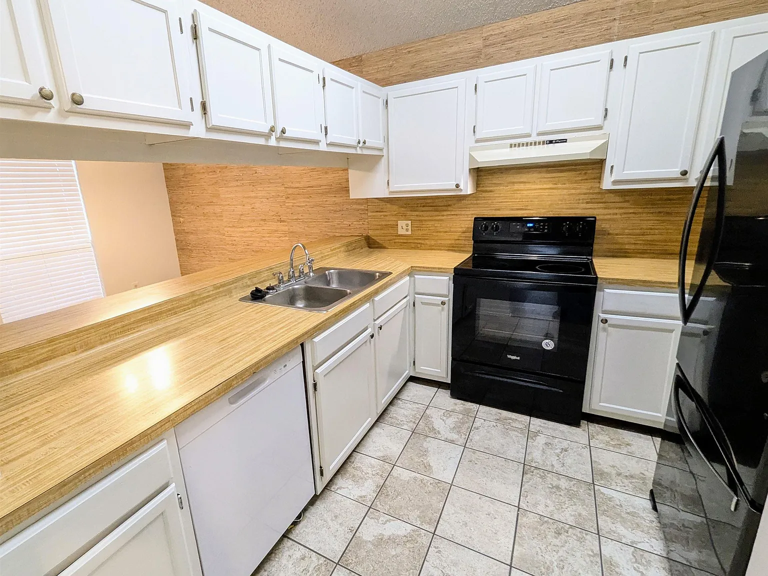 1 bed, 776 sqft, $1,095 — Photo 4