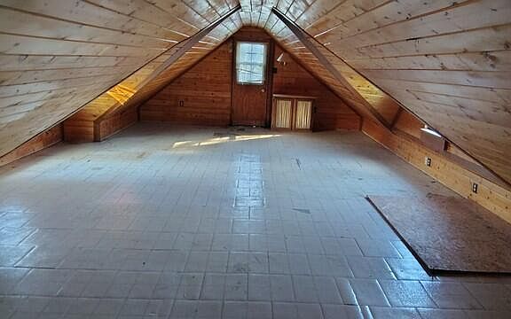 5th image of 150 Larry Lynch Rd