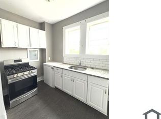 2431 Callow Ave APT 11, Baltimore, MD 21217