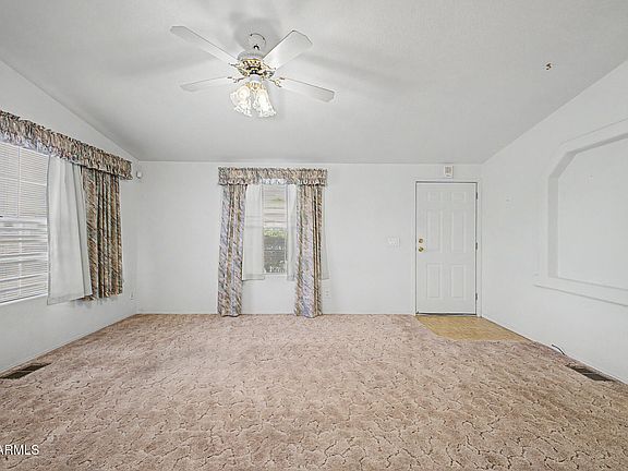 5th image of 861 S ESPERANZA Avenue