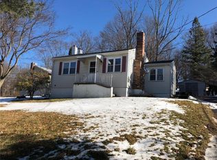 5 Carol Dr, Monroe, NY 10950