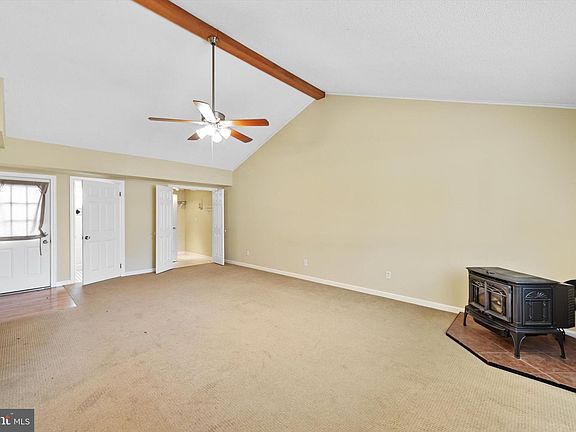 3rd image of 533 King Malcolm Ave