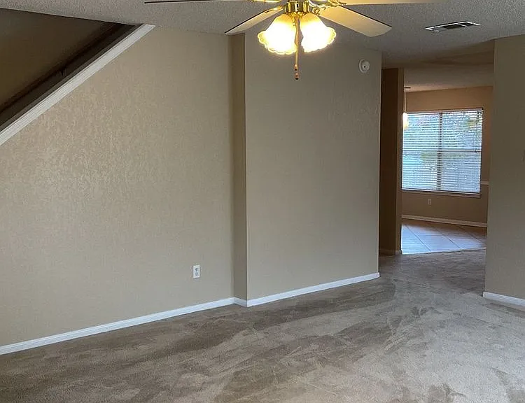 1701 Tanglewood Dr — Photo 9