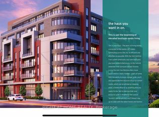 2433 Dufferin St #706, Toronto, ON M6E 3T3