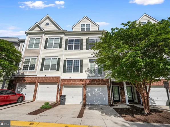 13804 Breezy Ridge Way #201, Woodbridge, VA 22191