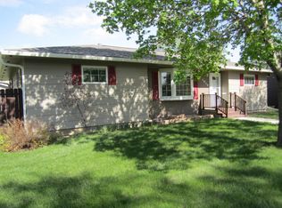 1010 Simmons Ave SE, Huron, SD 57350