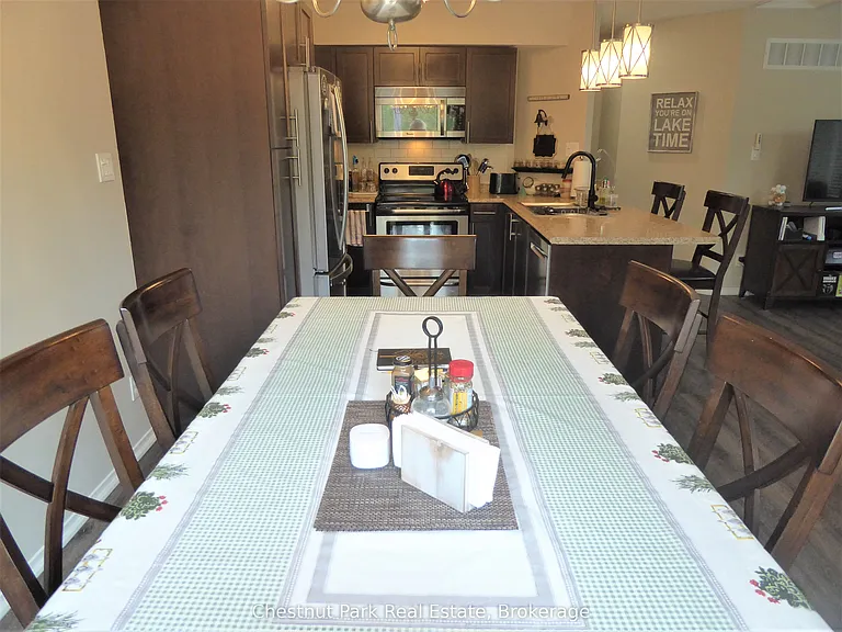 17 Valleymede Ct — Photo 8