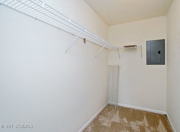 5th image of 6401 Lincoln Ave Unit 509