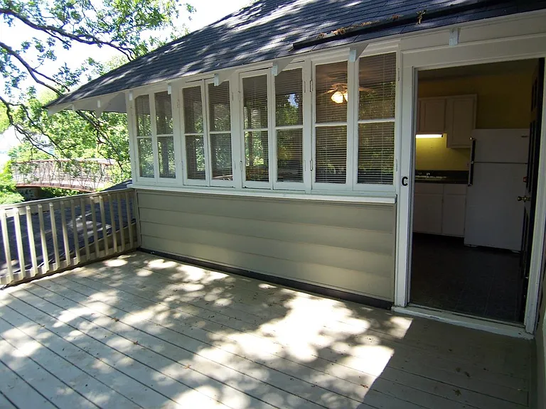 Entrance from deck