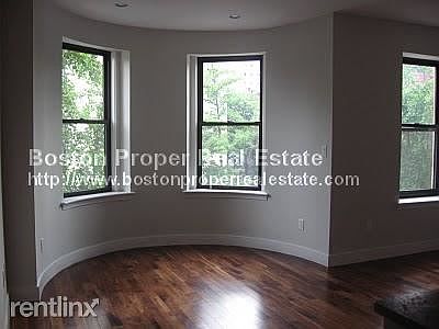 6-12 Blackwood St. #330 Boston - Back Bay Unit Photo 2 (2)