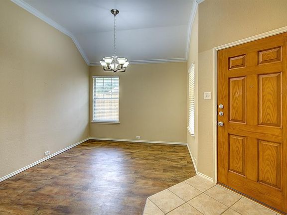3rd image of 15541 Adlong Dr