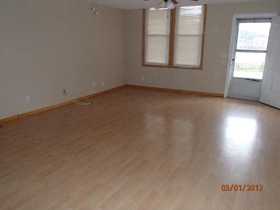 2nd image of 8503 Idaho Ave