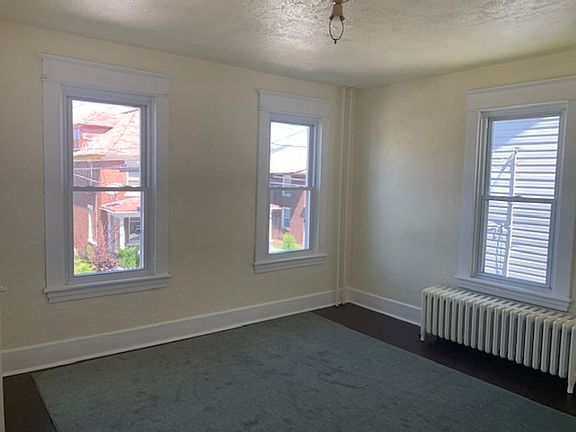 2nd image of 199-1995 Barron Ave #199