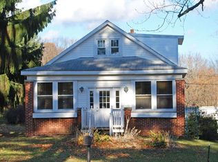 26 Grange Rd, Troy, NY 12180