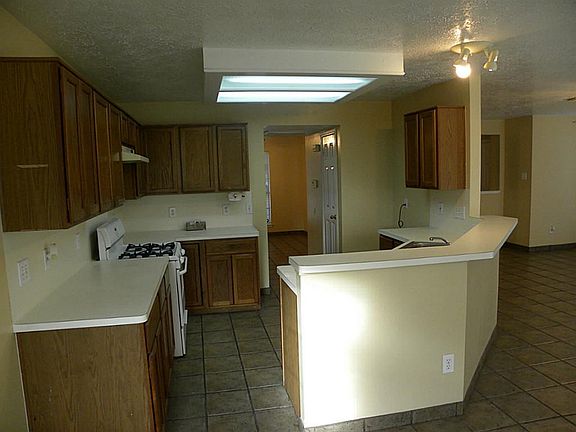 5th image of 2502 Blair Manor Ct