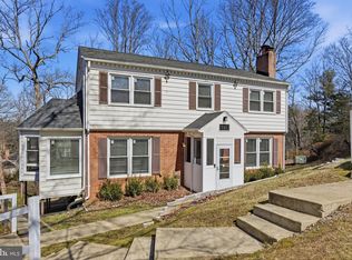 721 Upham Pl NW, Vienna, VA 22180