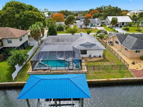 11831 W Sunnybrook Ct, Crystal River, FL 34429