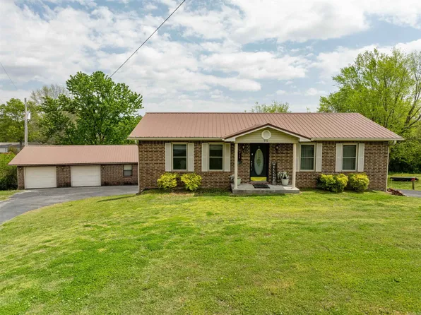 914 N Hill St, Newark, AR 72562