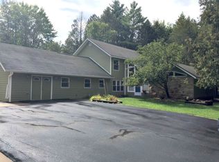 1495 N Forest Dr, Norway, MI 49870