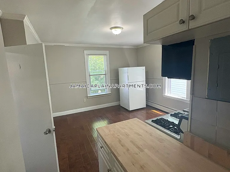 89 Minden St #3 — Photo 1