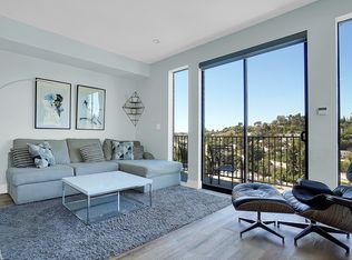 1960 Walcott Way #B, Los Angeles, CA 90039