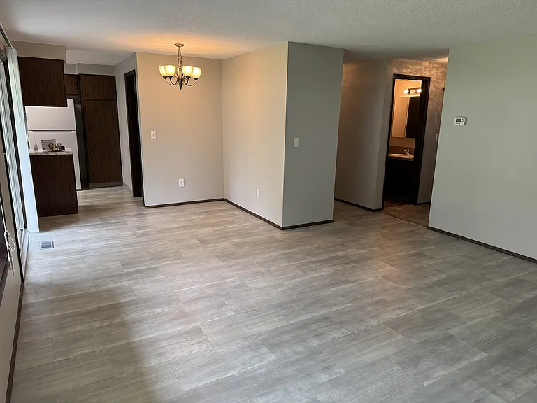 Chestnut Place Apartments — Photo 18