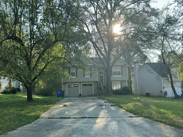 1404 Chelsea Downs Ln NE, Conyers, GA 30013