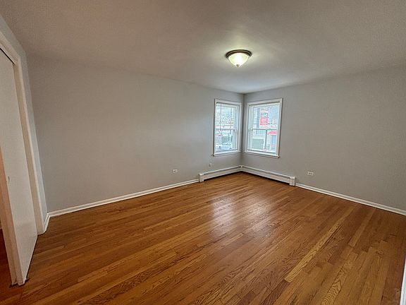 2nd image of 3826 N Harlem Ave #2E