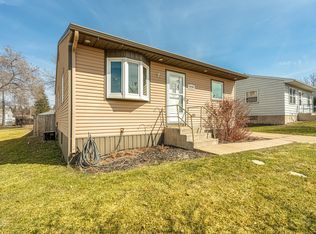1218 W A Ave, Bismarck, ND 58504