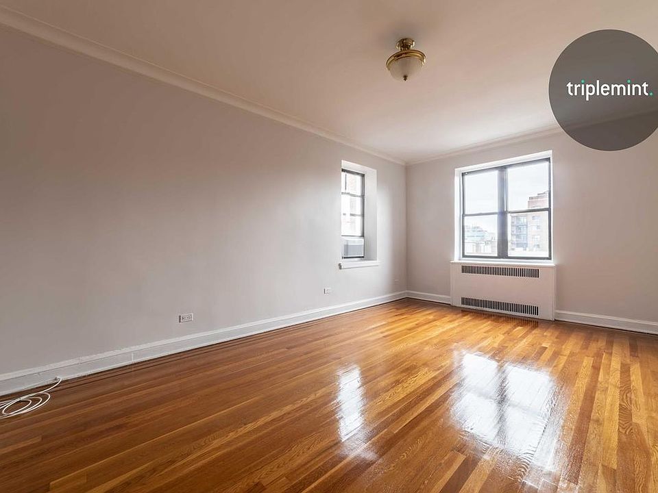 1st image of 2540 31st Ave APT 6S