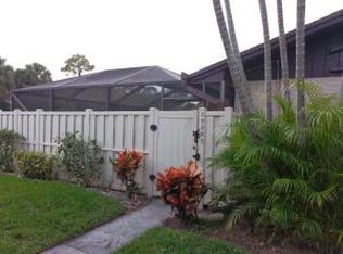 5528 Eagle Lake Dr, Palm Beach Gardens, FL 33418