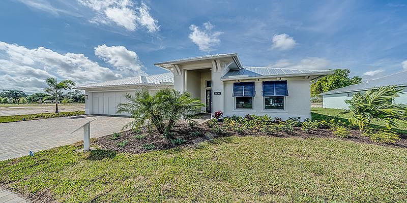 2nd image of 5426 Arabella Ln