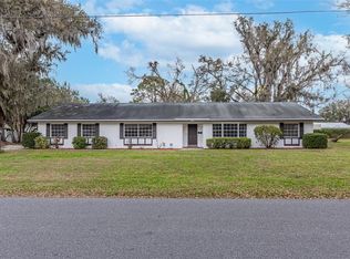 1310 Oakdale St, Plant City, FL 33563