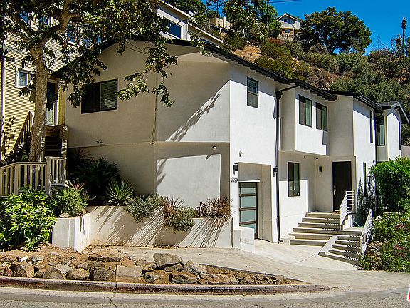 3rd image of 2228 Laurel Canyon Blvd