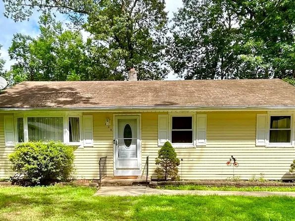 926 Sycamore Ln, Williamstown, NJ 08094