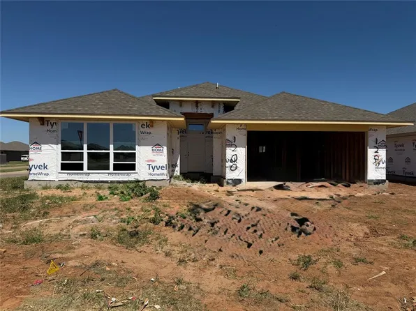 1200 Blackjack Creek Dr, Yukon, OK 73099