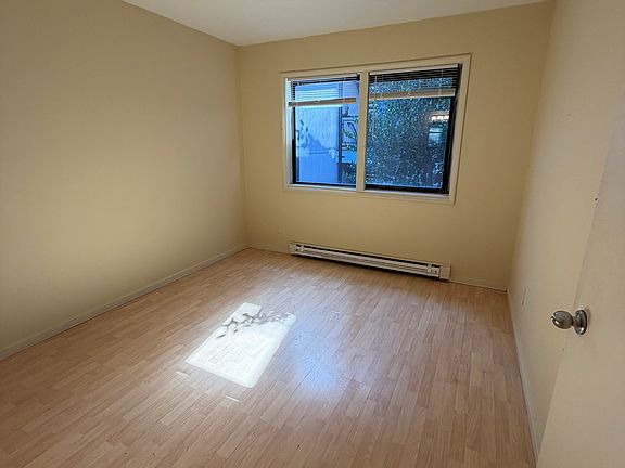 2nd image of 1420 E Yesler Way #7