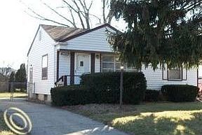 2nd image of 28651 Rosslyn Ave