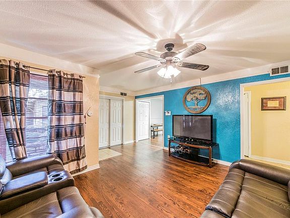 4th image of 408 Norwood Dr