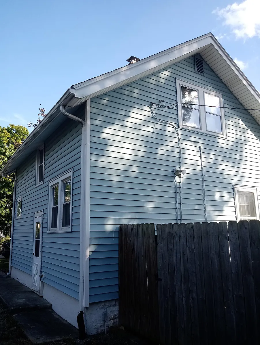 Back of Home. - 2119 Cortland Ave