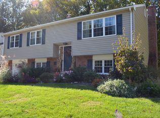 958 Rahway Dr, Newark, DE 19711