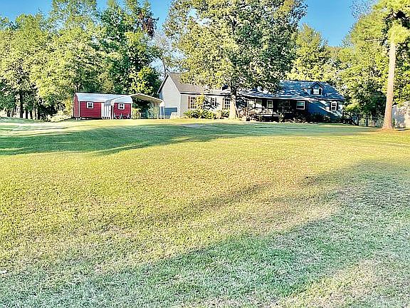 4th image of 7792 Hyacinth Dr