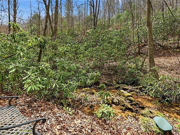 5th image of 109 & 110 Pepperbush Rd