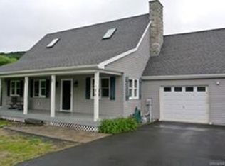 71 Mashamoquet Rd, Pomfret Center, CT 06259