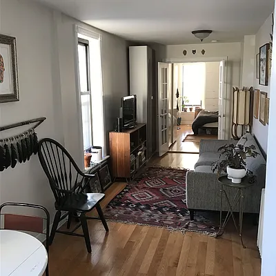 Rented by Proper Real Estate, LLC | media 9