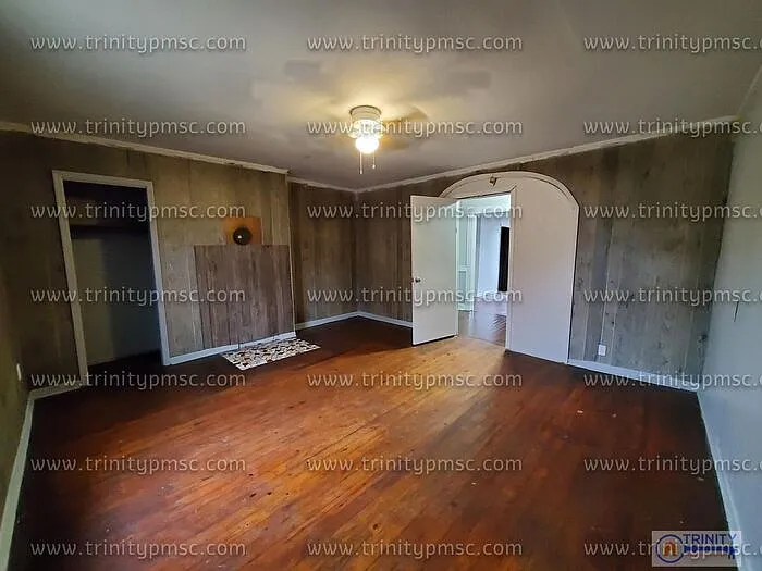 908 Ansel St — Photo 6