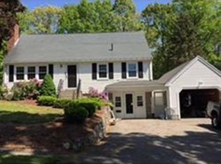 32 Damon Rd, Needham, MA 02494