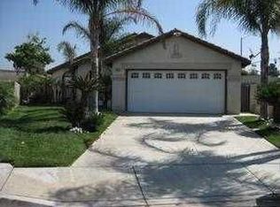 15270 Grumman Ave, Fontana, CA 92336