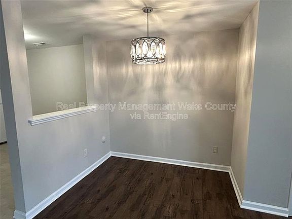 5th image of 2920 Barrymore St Unit 108